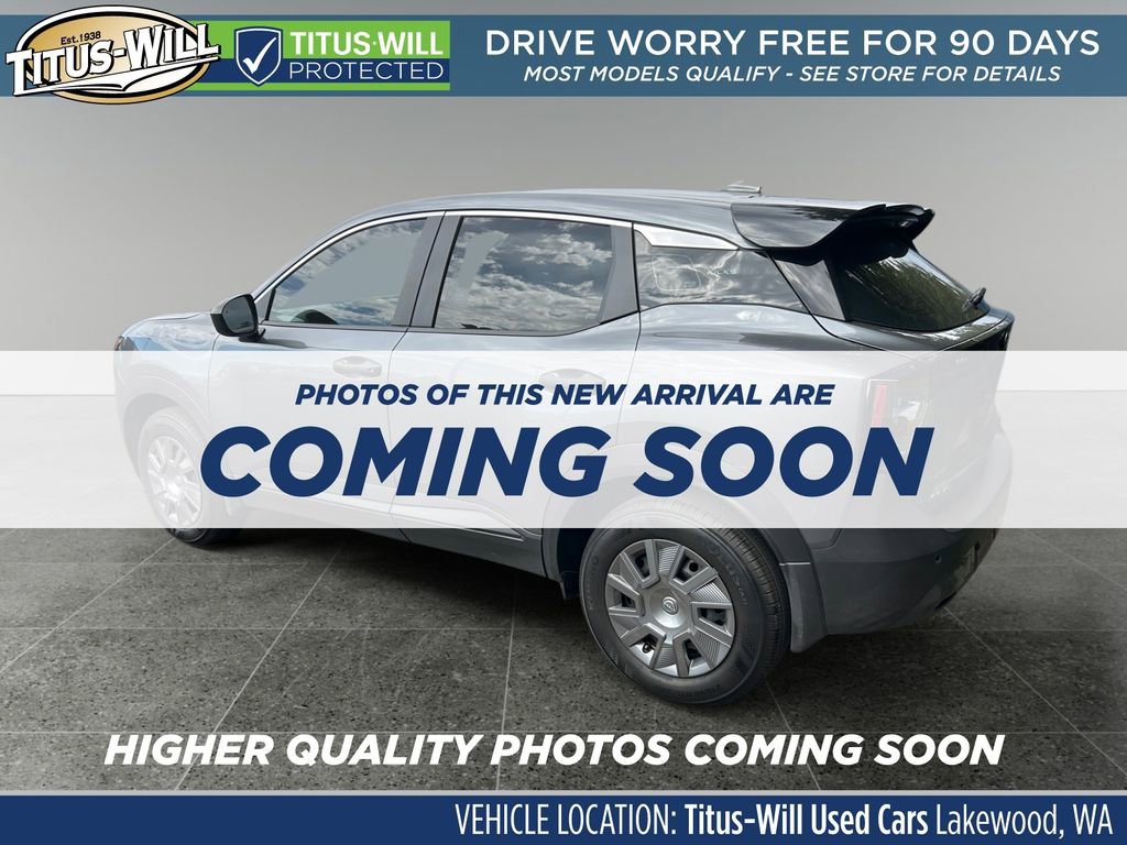 Used 2025 Nissan Kicks S image 3