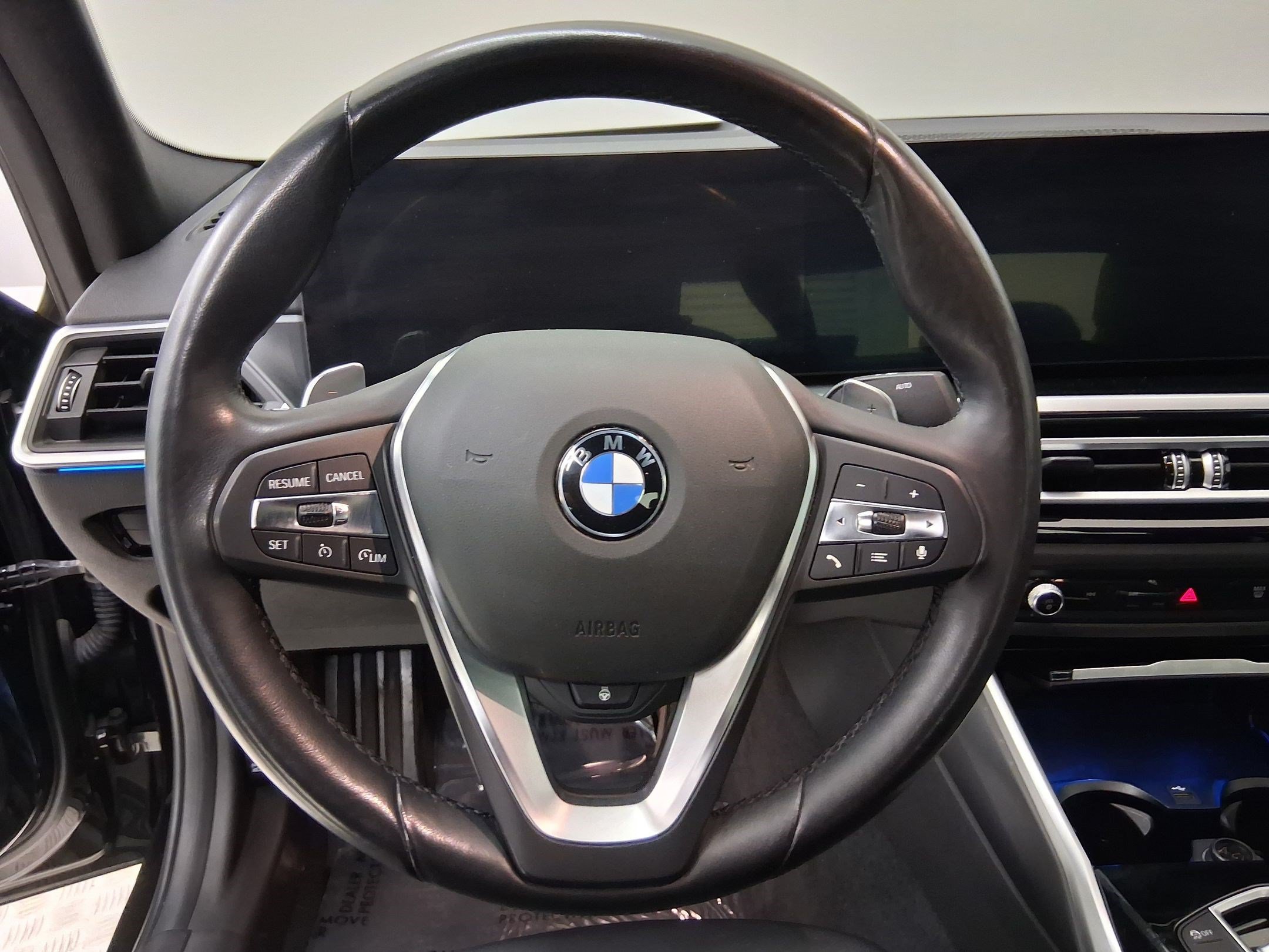 Used 2023 BMW 330i Sedan w/ Premium Package RWD image 11