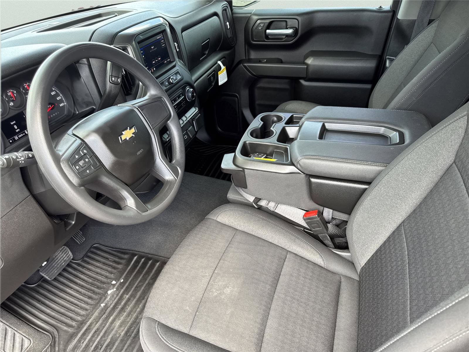 Used 2025 Chevrolet Silverado 1500 Custom image 13