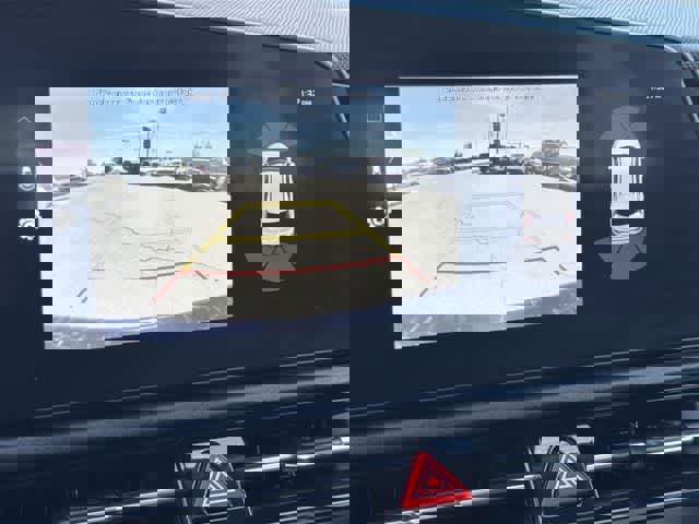 Used 2023 Kia Niro SX image 23