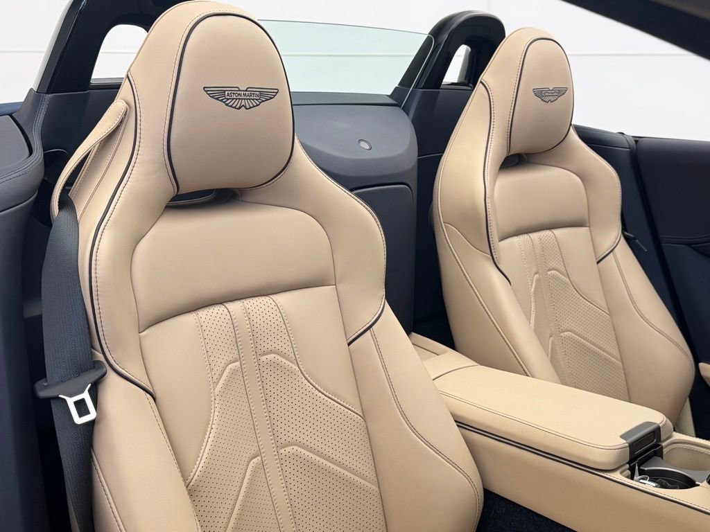 New 2026 Aston Martin V8 Vantage Roadster image 22