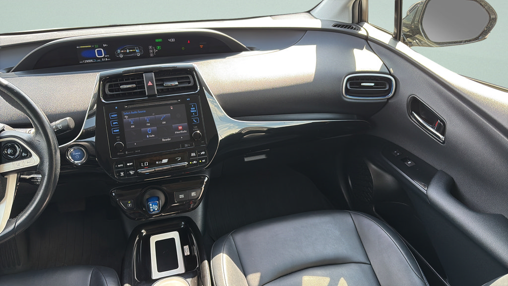 Used 2016 Toyota Prius Three Touring FWD image 13