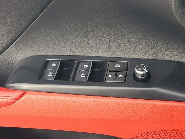 Used 2019 Toyota Camry XSE image 30