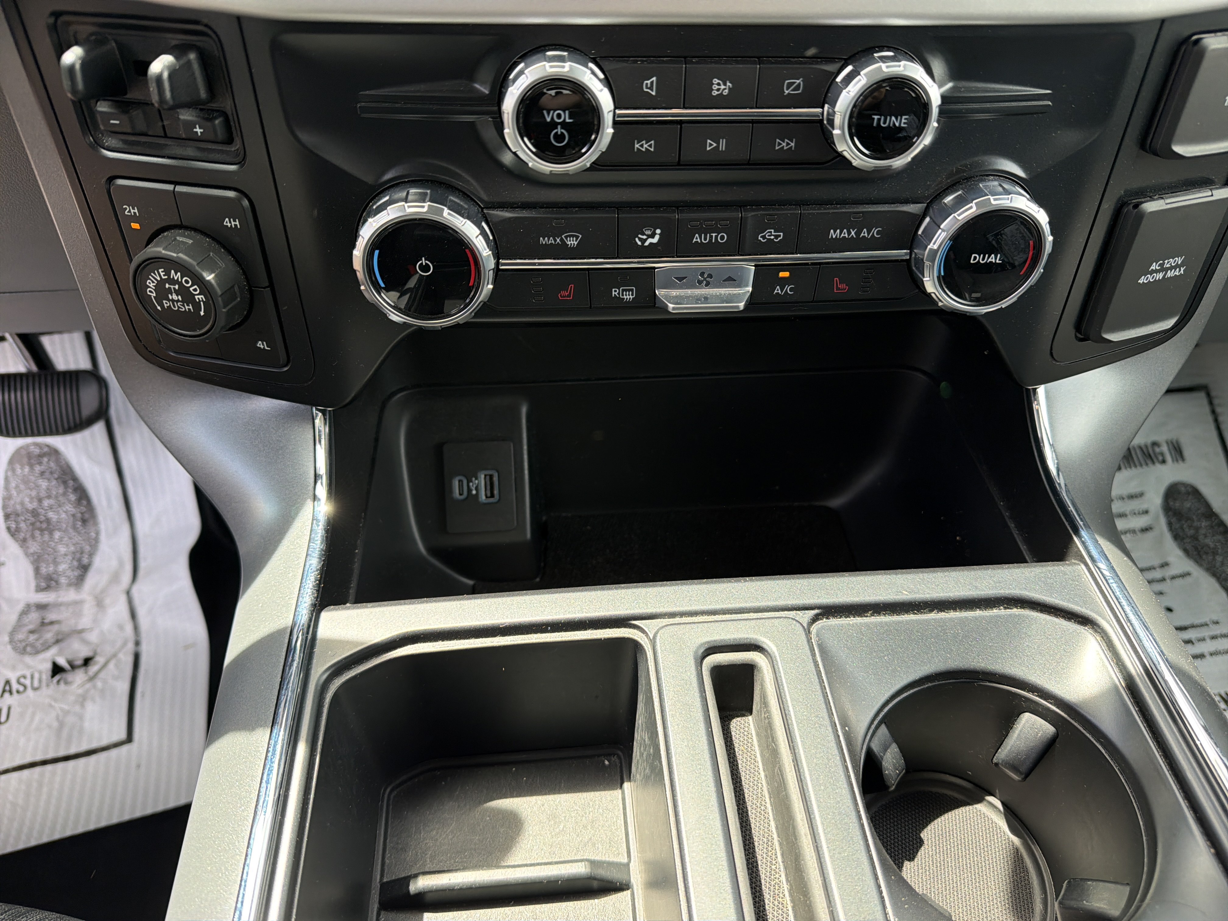 Used 2022 Ford F150 XLT w/ Equipment Group 302A High AWD/4WD image 22