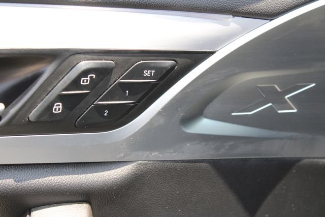Used 2025 BMW X4 xDrive30i AWD/4WD image 12