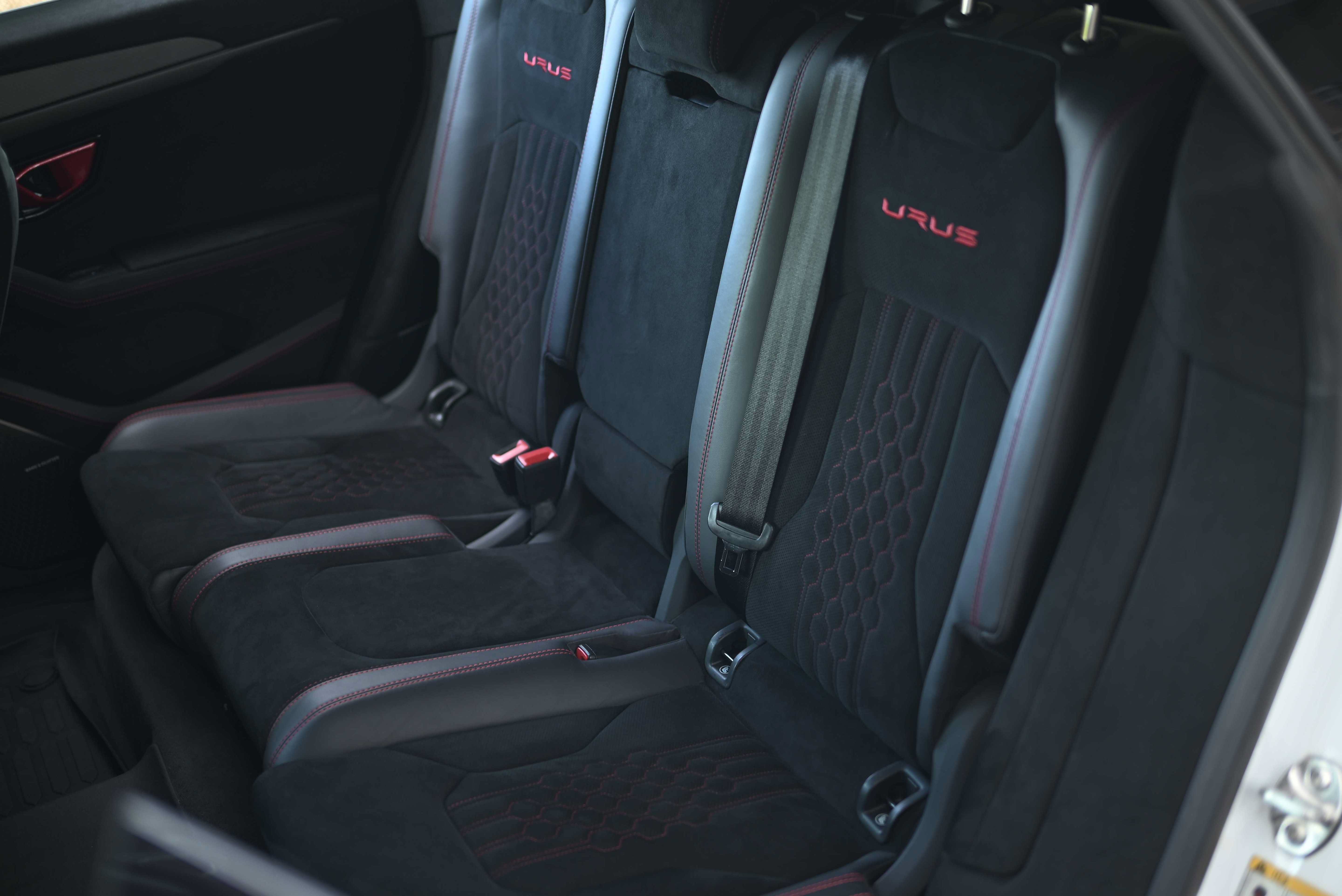 Used 2023 Lamborghini Urus Performante AWD/4WD image 20