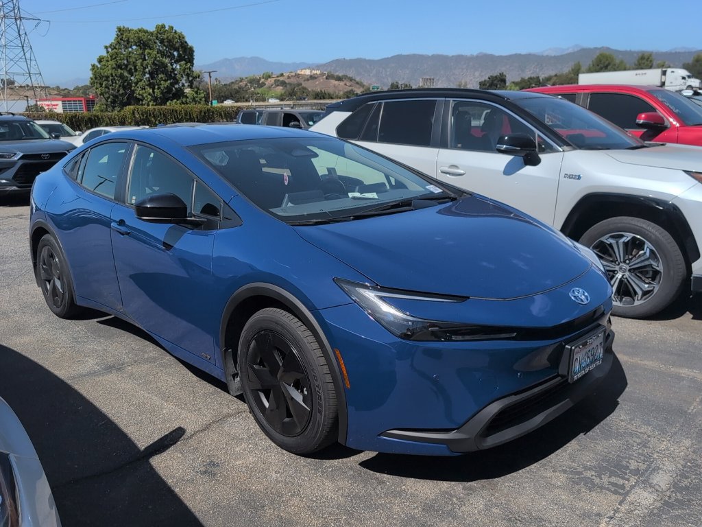 Certified 2024 Toyota Prius LE AWD/4WD image 2