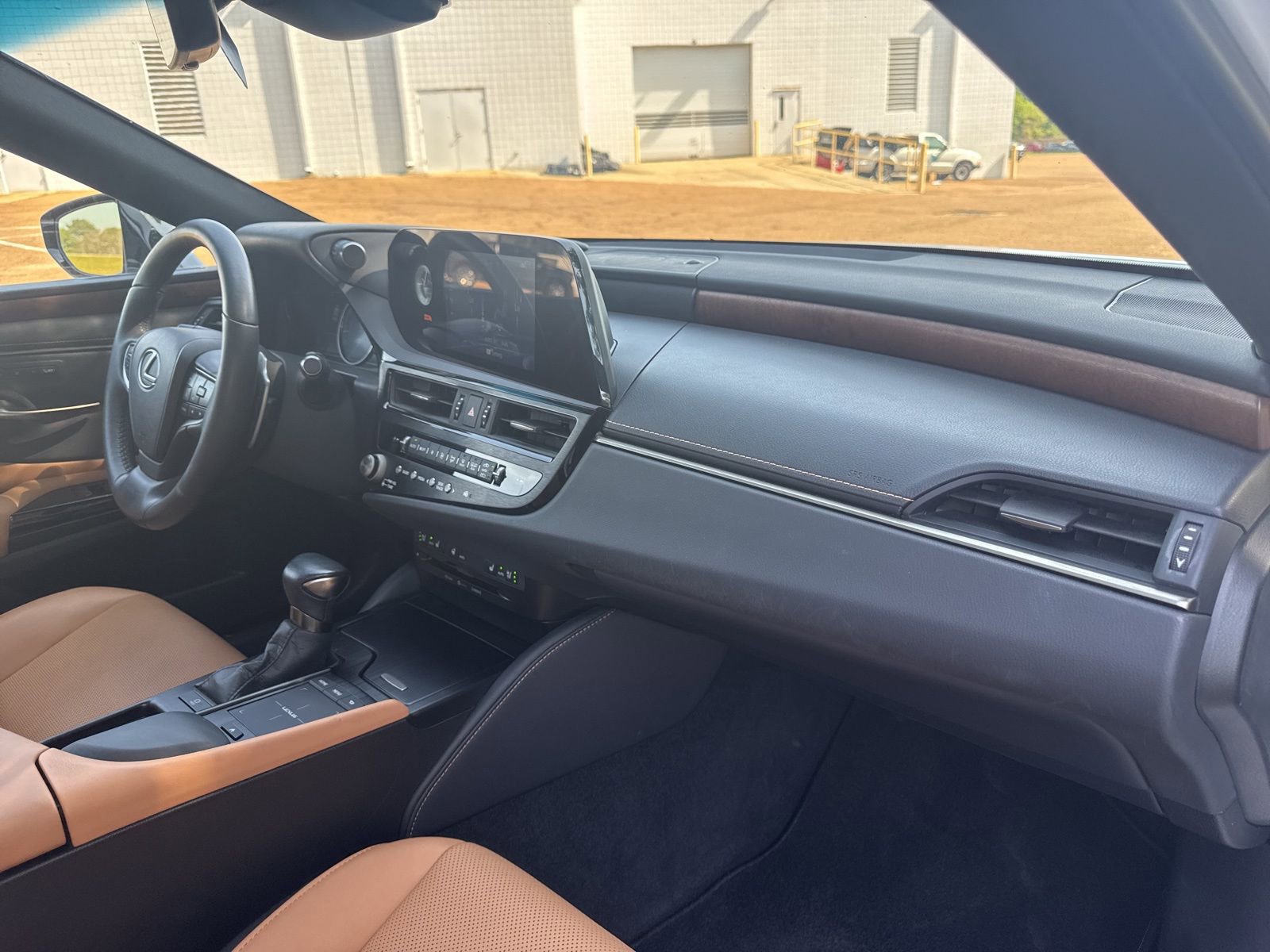 Used 2022 Lexus ES 350 w/ Premium Package image 29