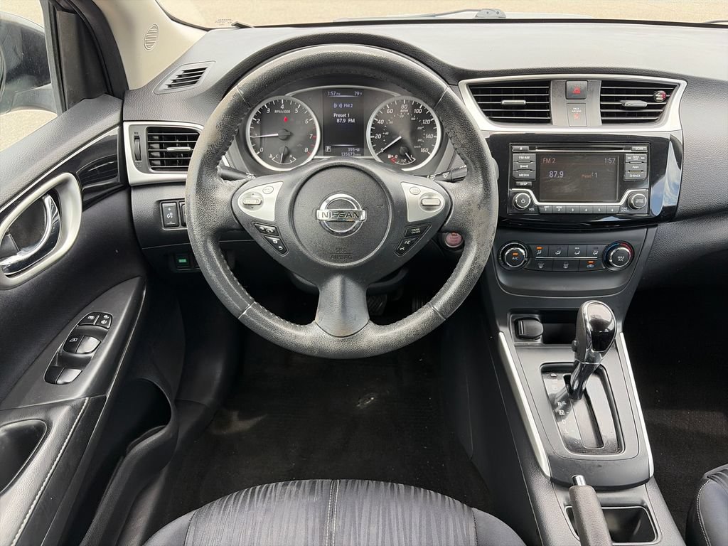 Used 2016 Nissan Sentra SV FWD image 14