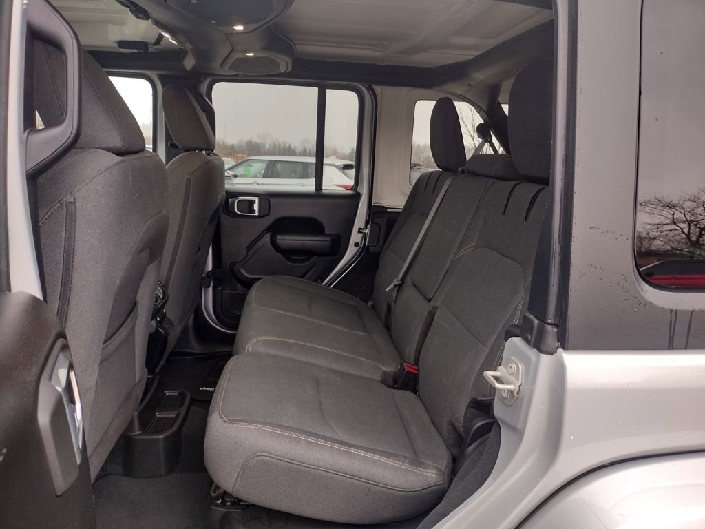 Used 2024 Jeep Wrangler Unlimited w/ Convenience Group image 8