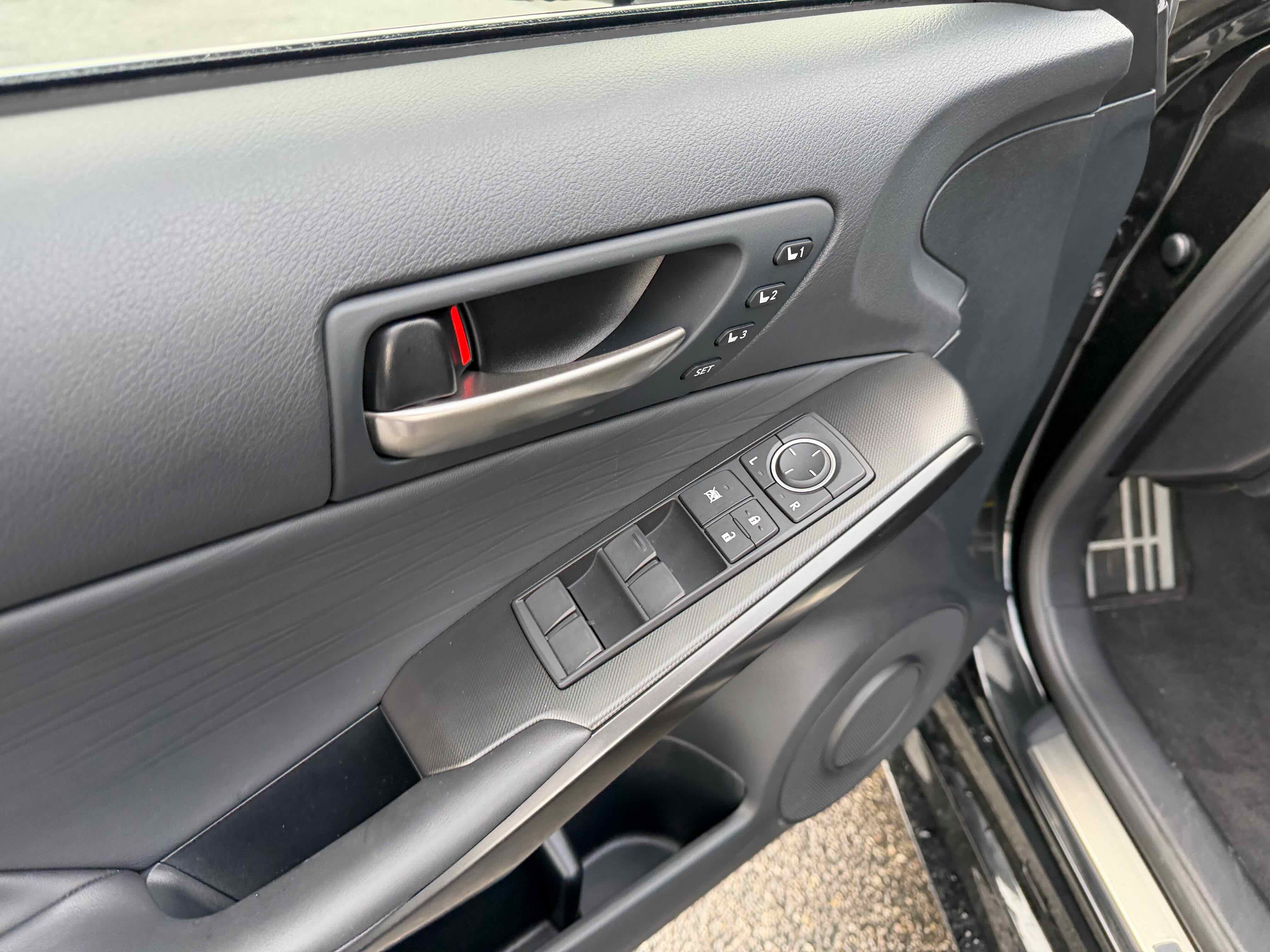 Used 2024 Lexus IS 350 F Sport image 18