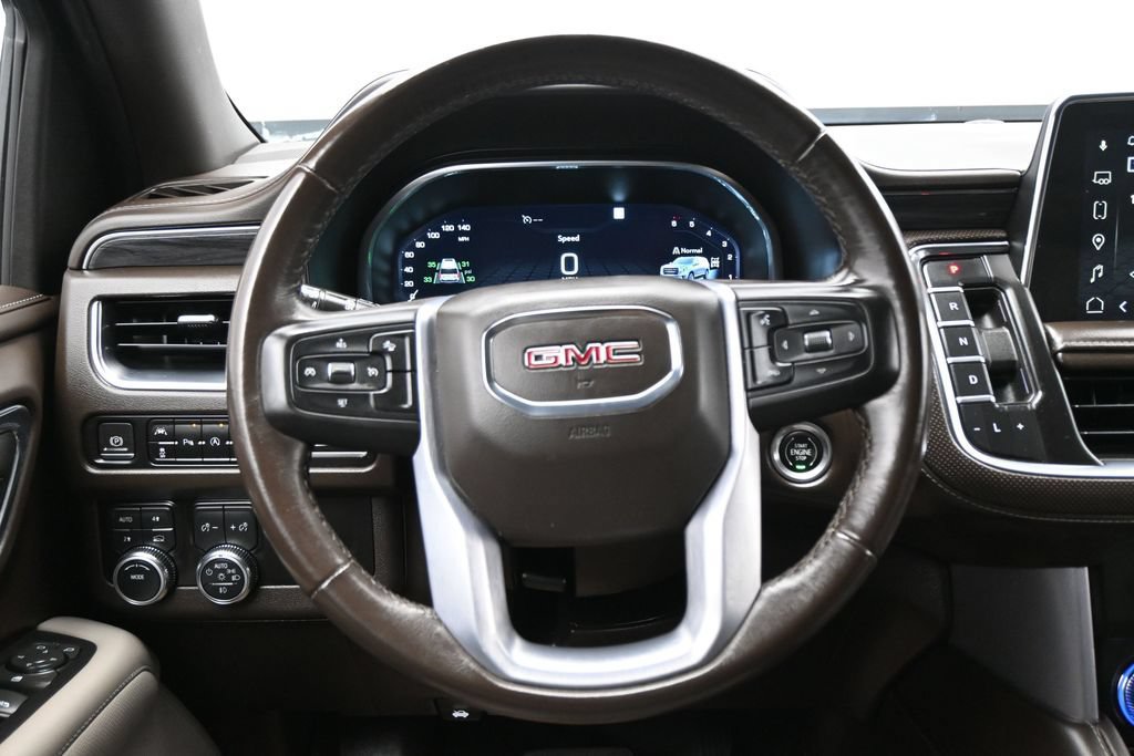 Used 2023 GMC Yukon SLT AWD/4WD image 14