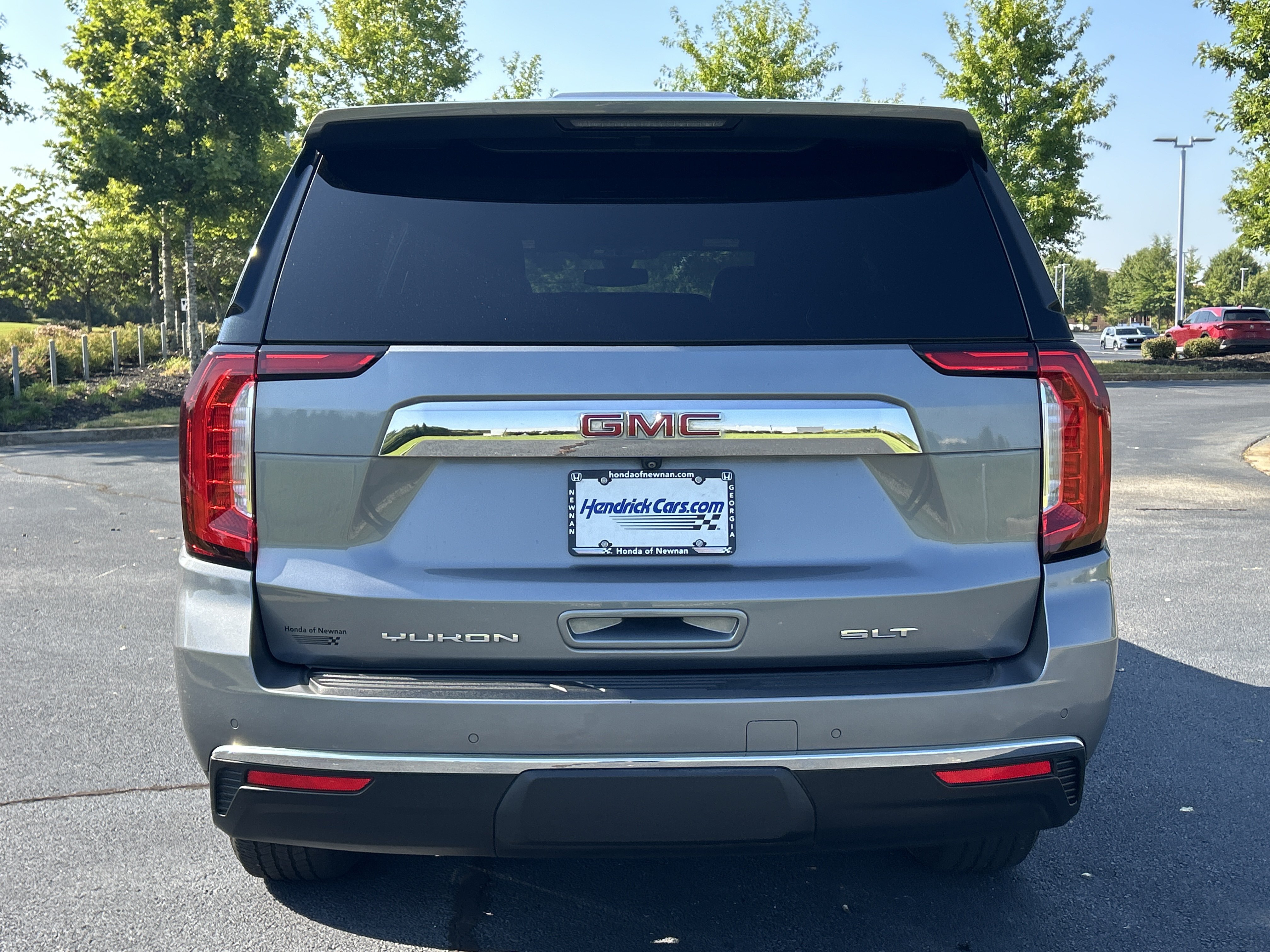 Used 2021 GMC Yukon SLT w/ SLT Luxury Package RWD image 8