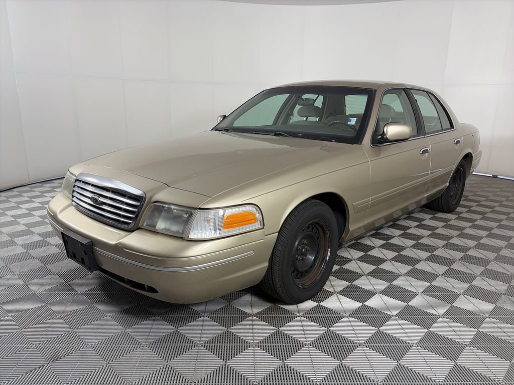 Used 1999 Ford Crown Victoria RWD image 3