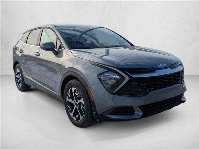 Used 2023 Kia Sportage EX image 3