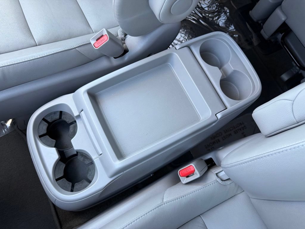 Used 2015 Honda Odyssey EX-L image 24
