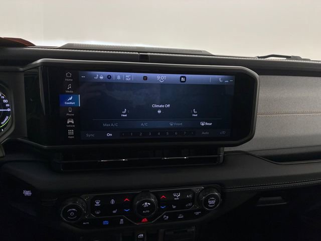 Used 2025 Jeep Wrangler Unlimited Sahara w/ Safety Group image 26