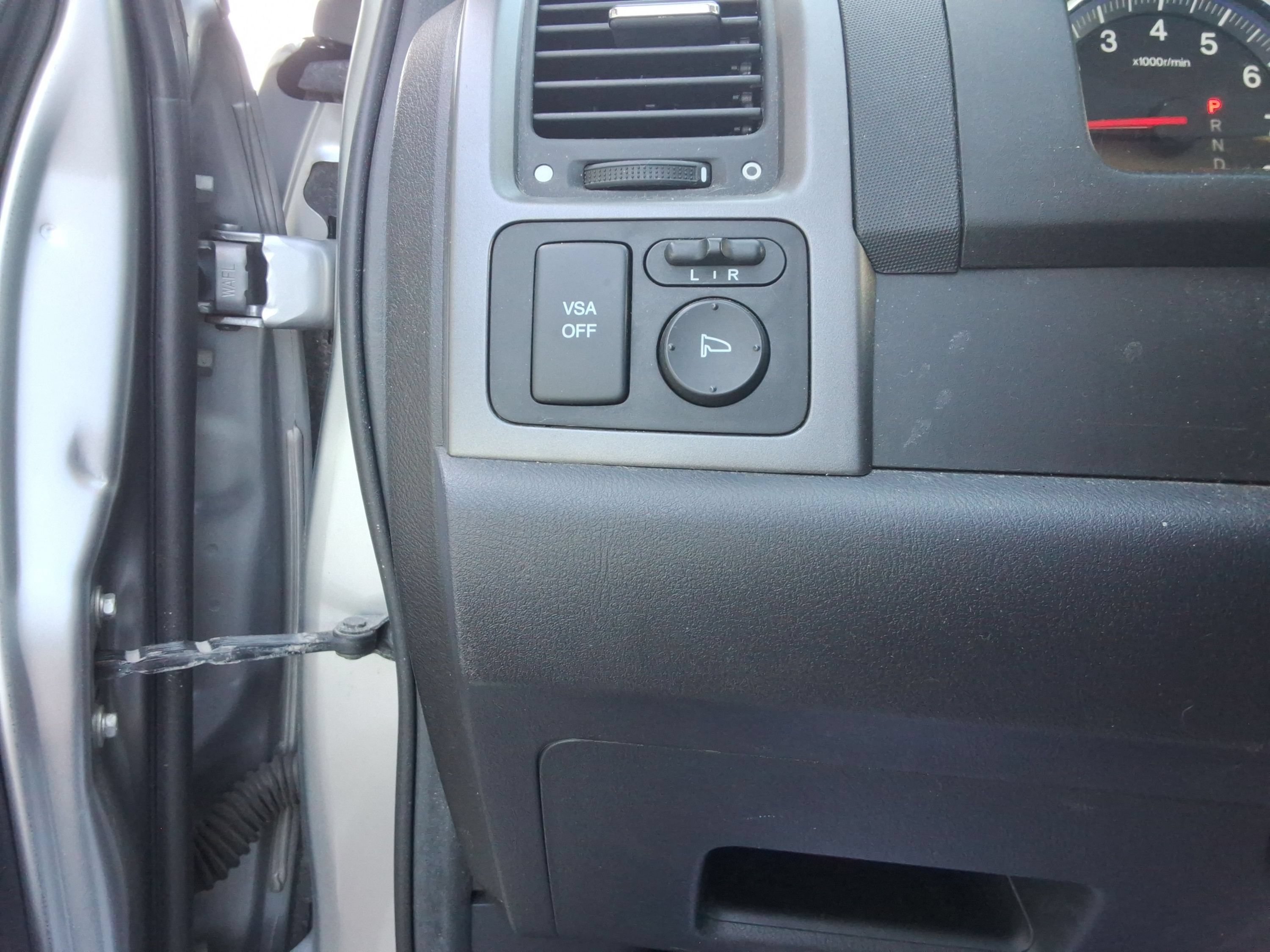Used 2007 Honda CR-V LX image 19