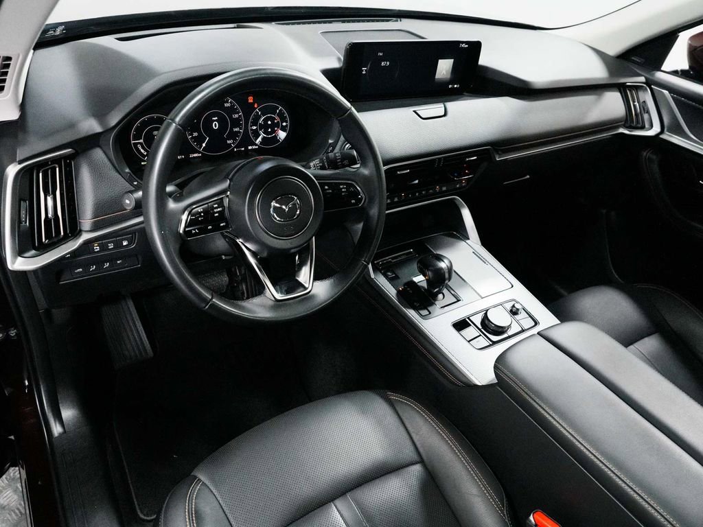 Used 2024 MAZDA CX-90 Plug-In Hybrid w/ Premium Pkg image 17