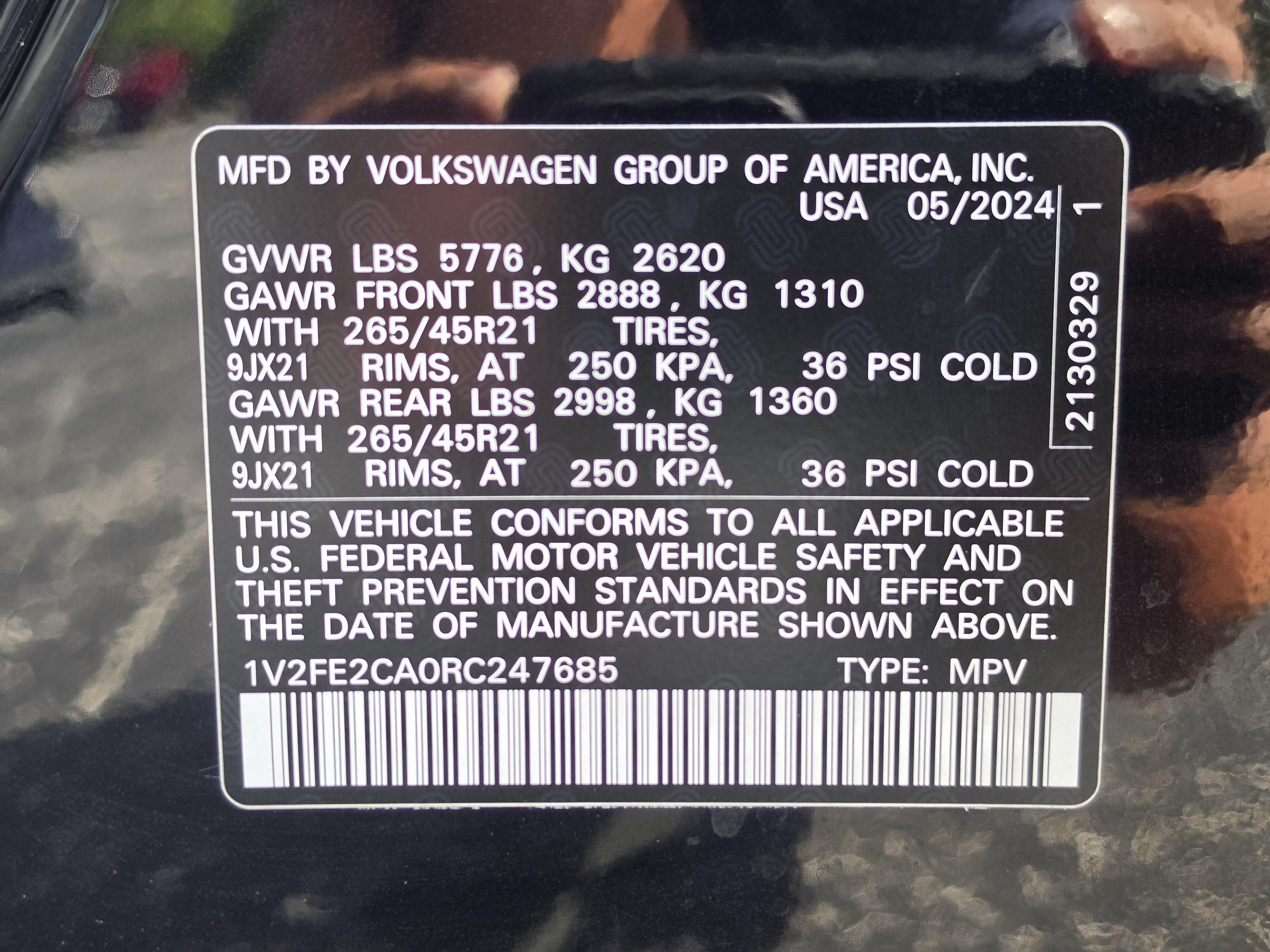 Used 2024 Volkswagen Atlas Cross Sport SEL Premium R-Line AWD/4WD image 43