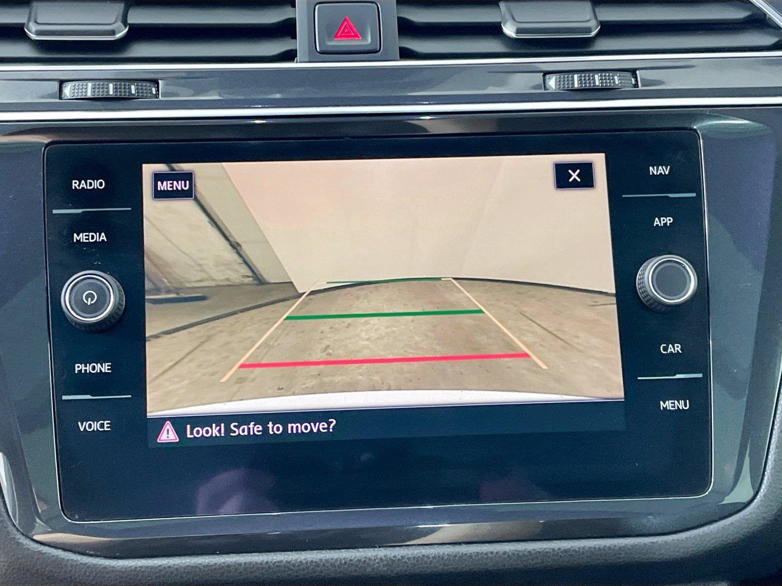Used 2019 Volkswagen Tiguan SEL Premium R-Line AWD/4WD image 6