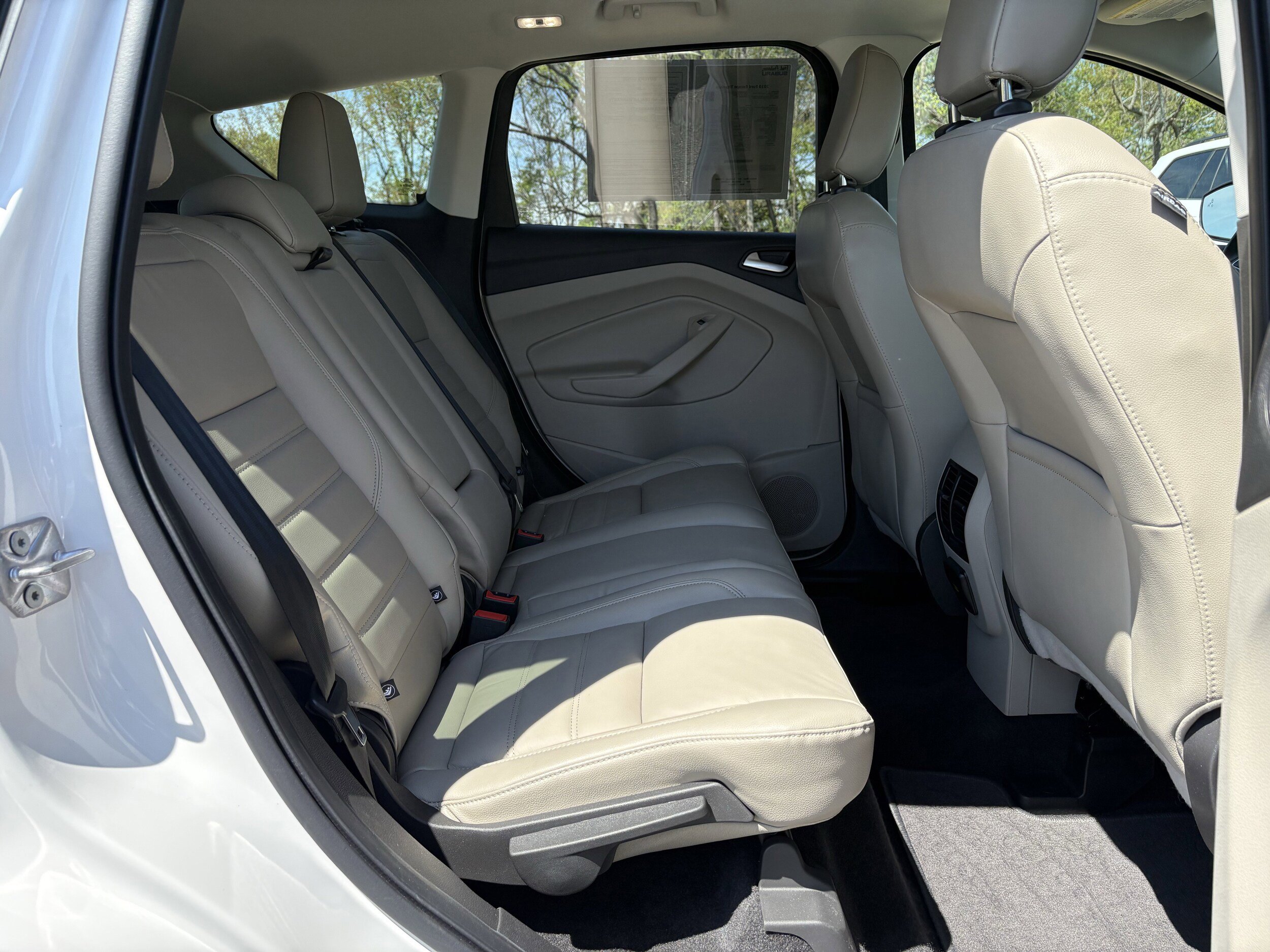 Used 2019 Ford Escape Titanium image 31