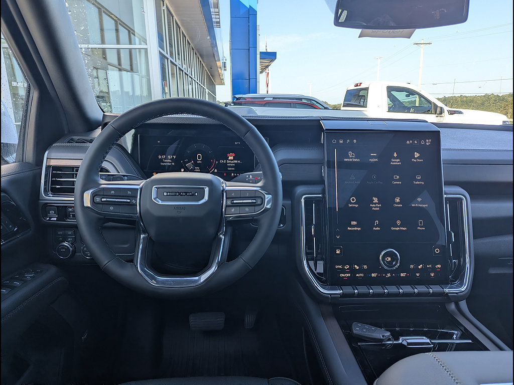 New 2026 GMC Yukon XL Denali w/ Denali Reserve Package AWD/4WD image 3