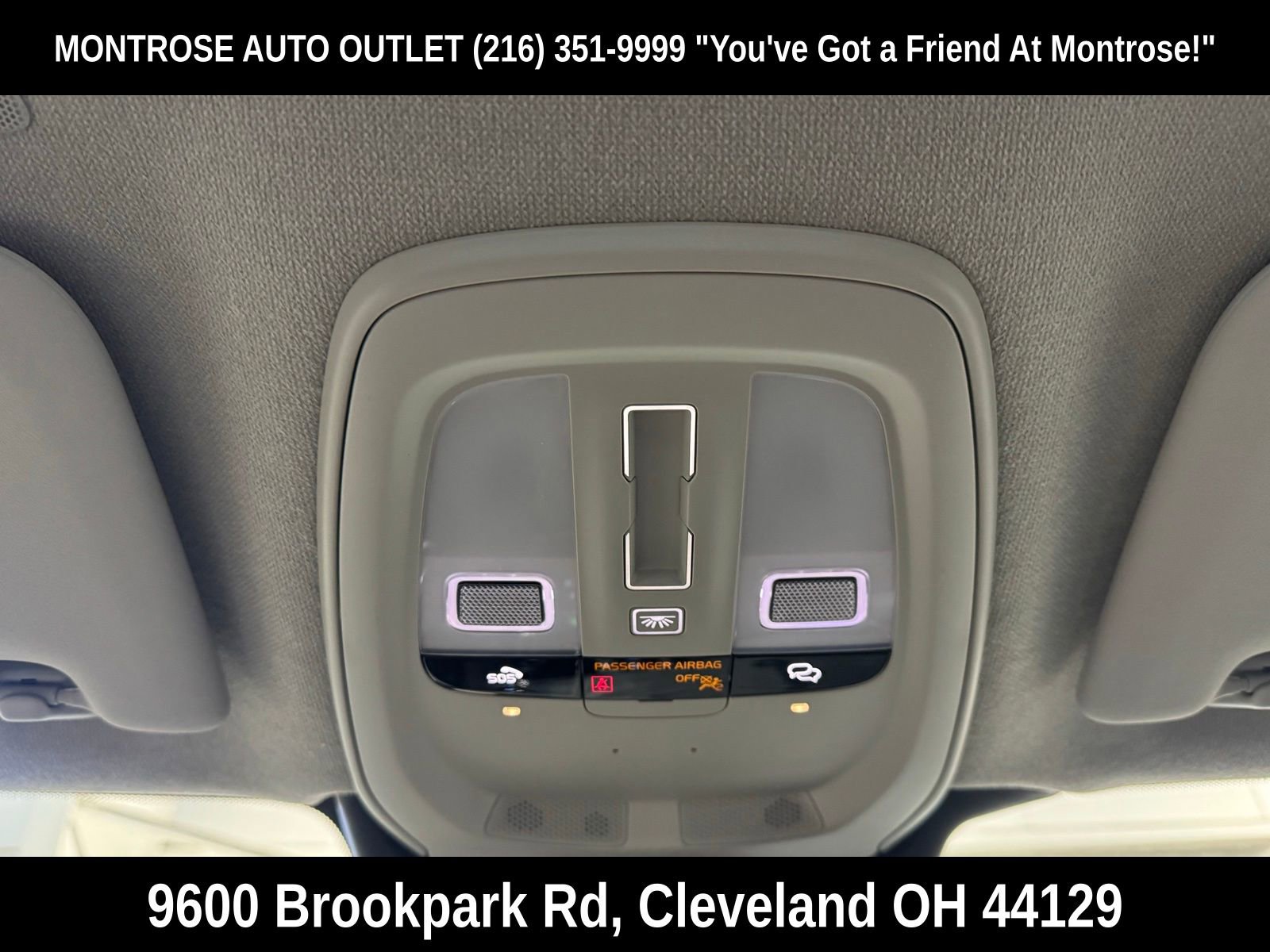 New 2026 Volvo XC40 B5 Core w/ Protection Package Premier image 24