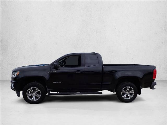 Used 2017 Chevrolet Colorado Z71 AWD/4WD image 2