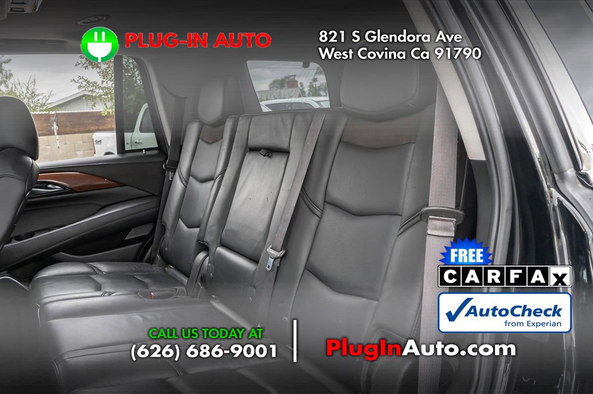 Used 2016 Cadillac Escalade Premium image 12