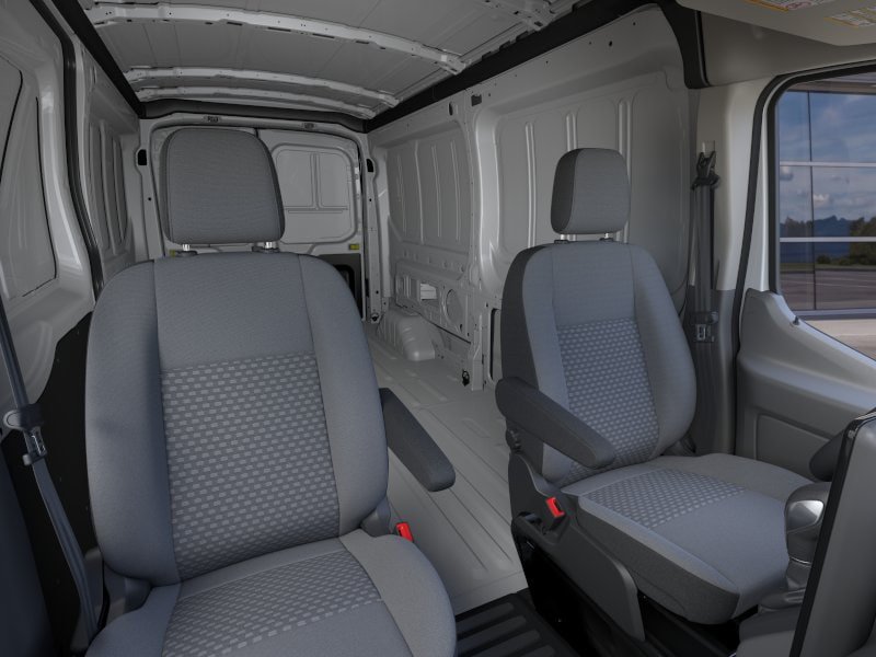 New 2026 Ford Transit 250 148 Medium Roof RWD image 18