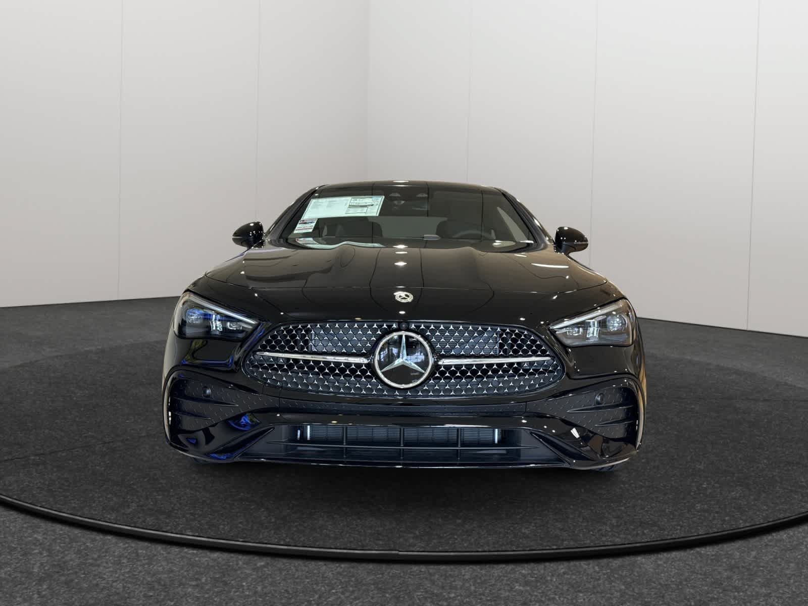 New 2026 Mercedes-Benz CLE 450 4MATIC Coupe image 2