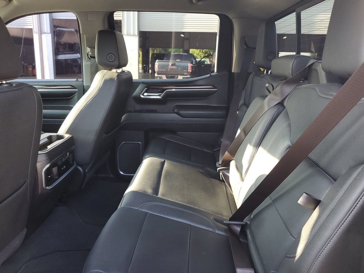 Used 2023 GMC Sierra 1500 SLT RWD image 11