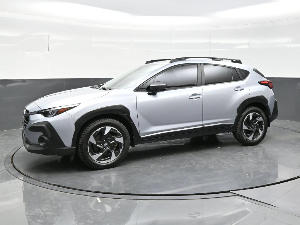 Used 2025 Subaru Crosstrek 2.5i Limited AWD/4WD image 3