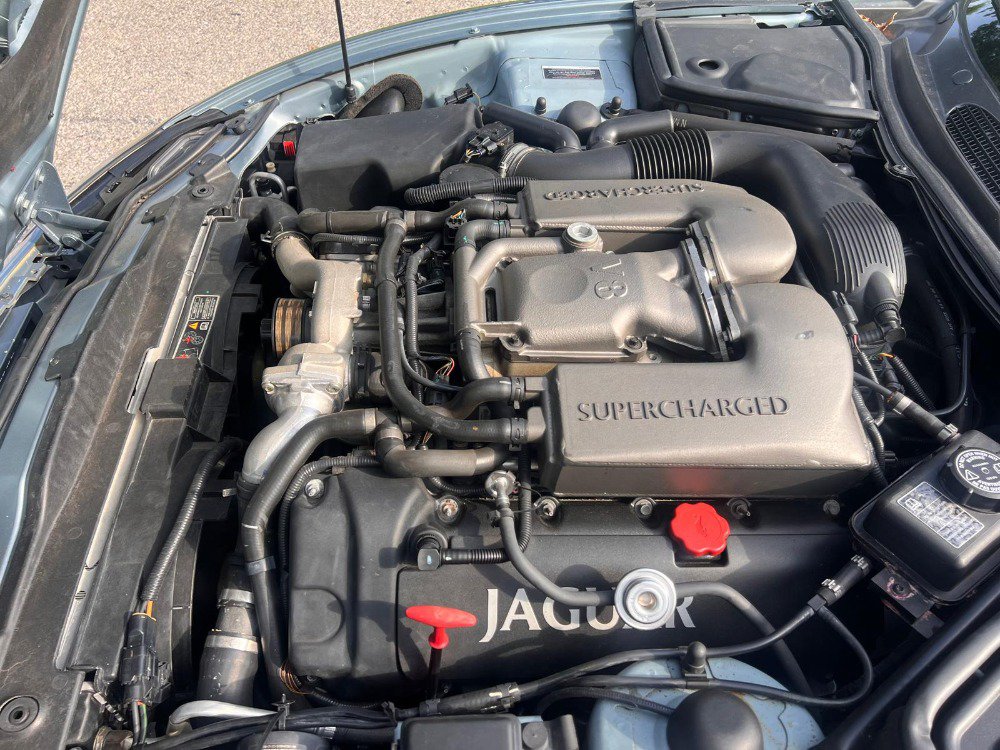 Used 2003 Jaguar XK8 Convertible RWD image 8