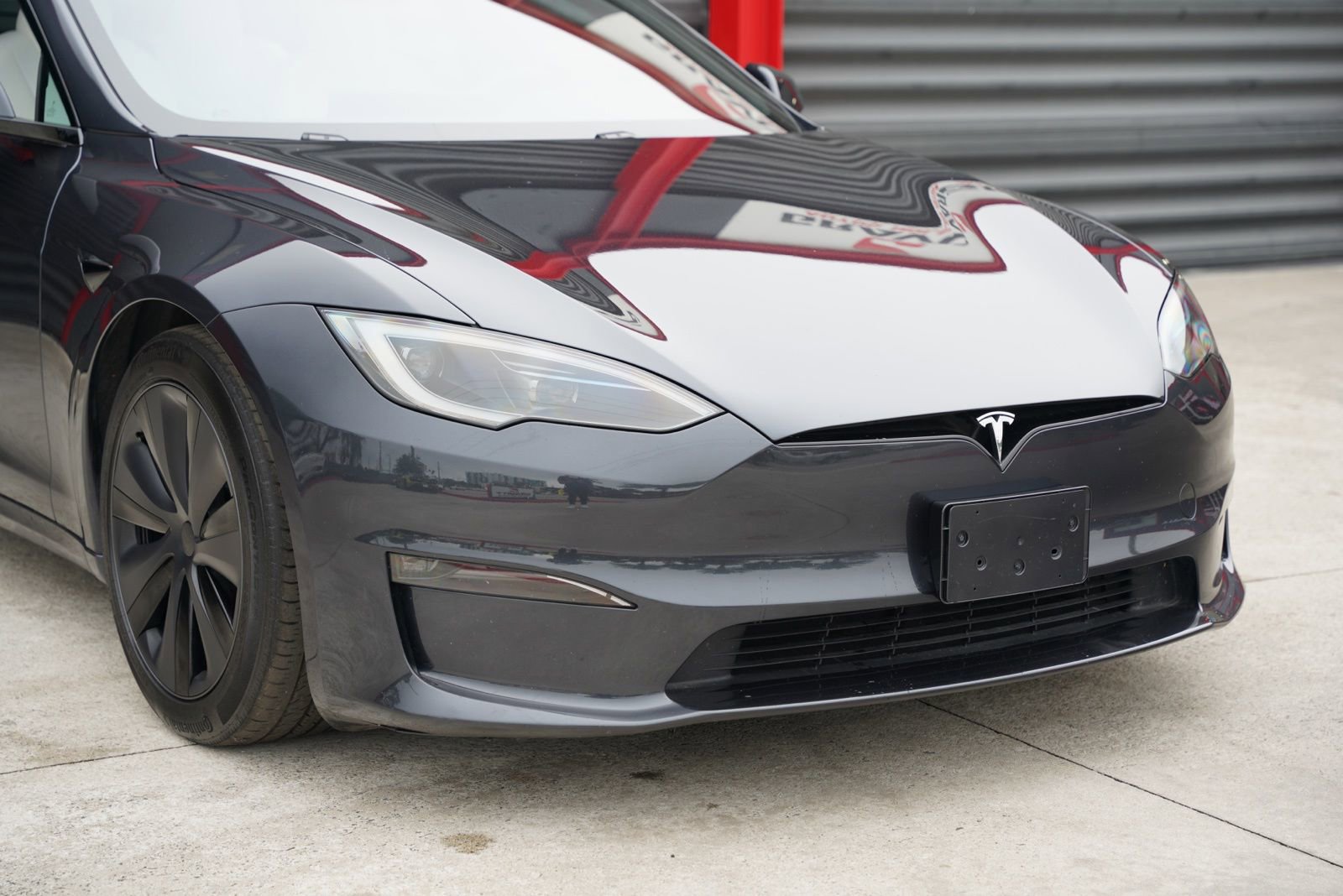 Used 2024 Tesla Model S image 5