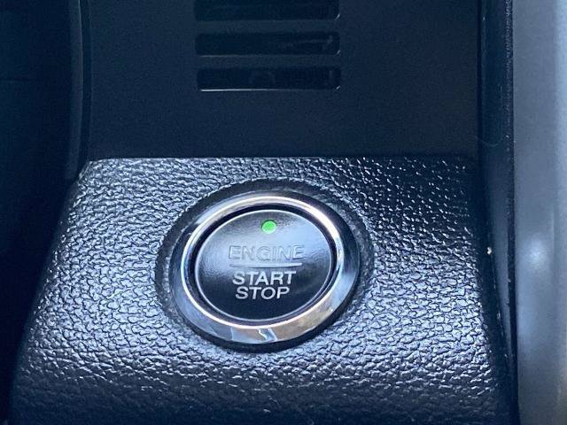 Used 2016 Ford F150 Lariat w/ Equipment Group 501A Mid AWD/4WD image 13