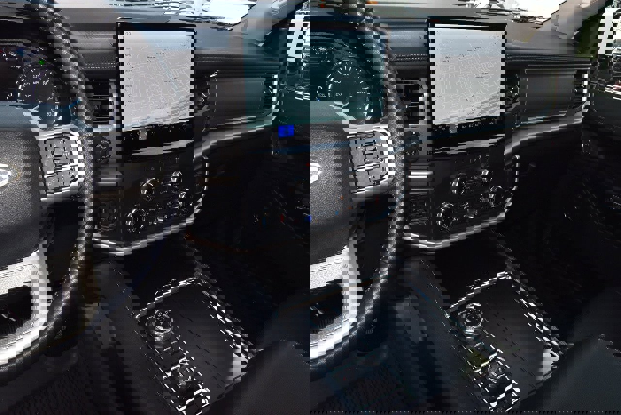 Used 2022 Ford Expedition Max XLT image 27