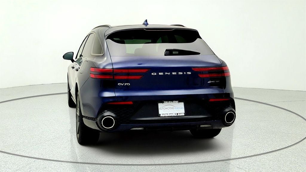 Used 2024 Genesis GV70 3.5T Sport w/ Sport Advanced Package AWD/4WD image 6