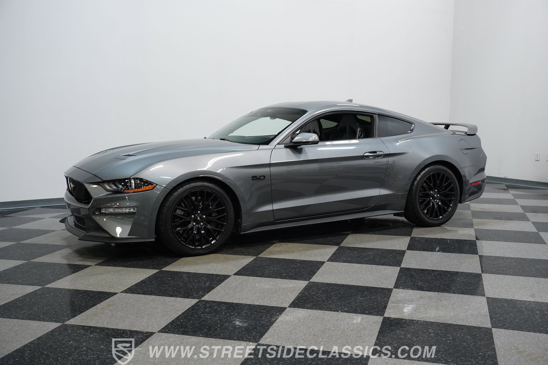 Used 2022 Ford Mustang GT Premium w/ GT Performance Package image 6