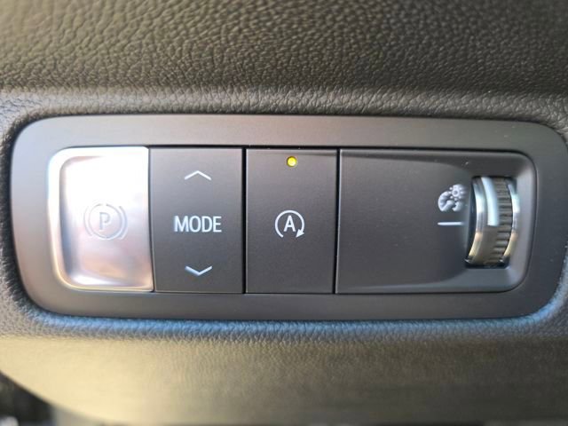 New 2026 Chevrolet Traverse LT w/ Midnight/Sport Edition image 5