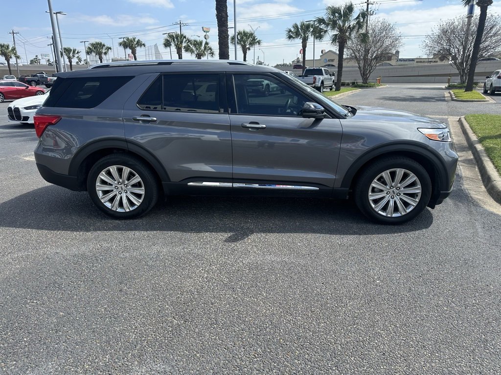 Used 2022 Ford Explorer Limited w/ Equipment Group 301A image 7