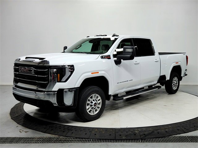 New 2026 GMC Sierra 2500 SLE w/ SLE Value Package; image 3