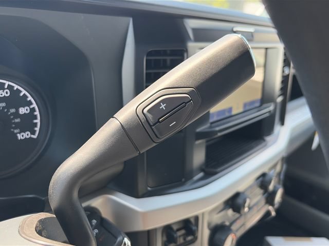 New 2026 Ford F550 4x4 Crew Cab image 21