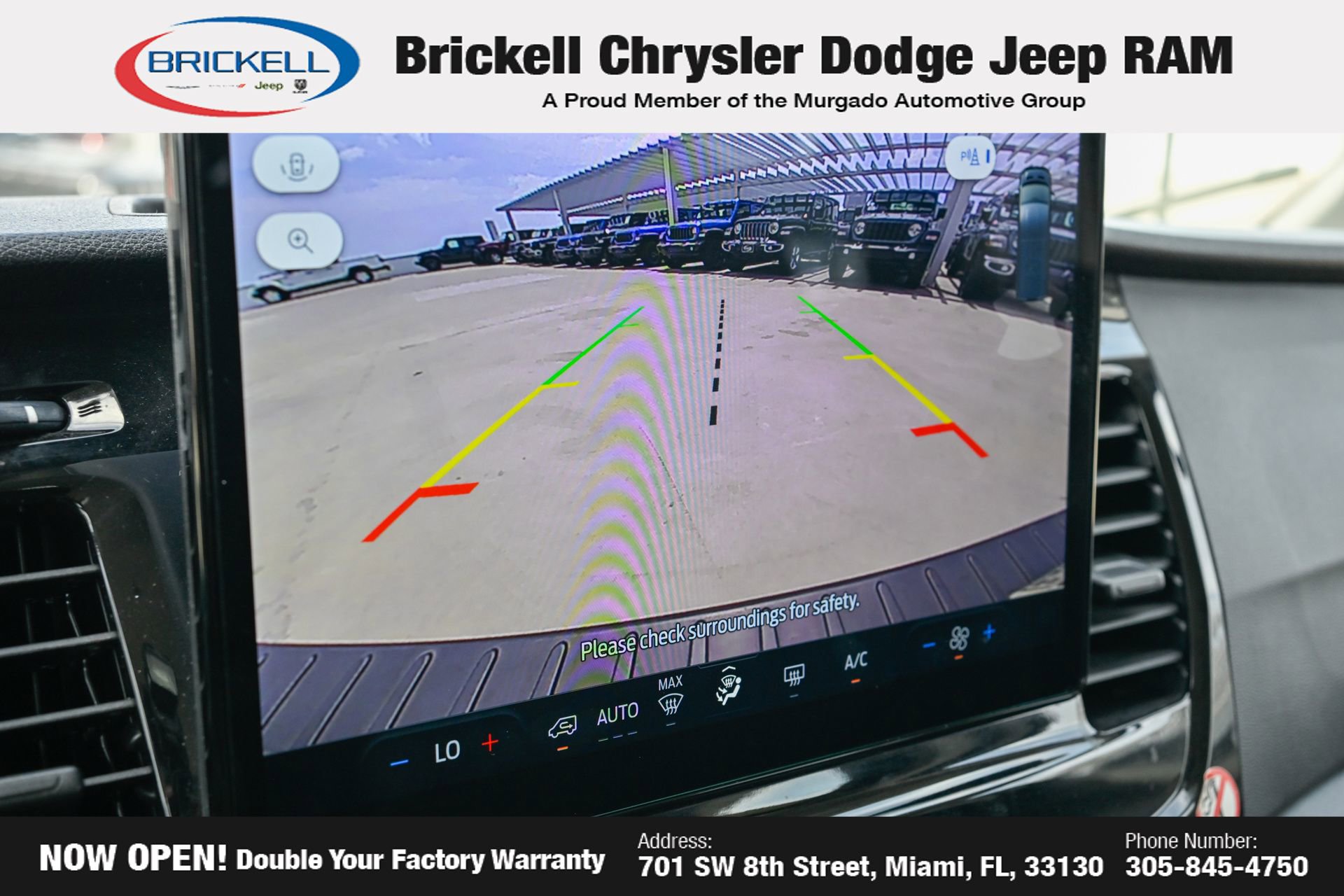 Used 2024 Ford Transit 350 XLT image 28