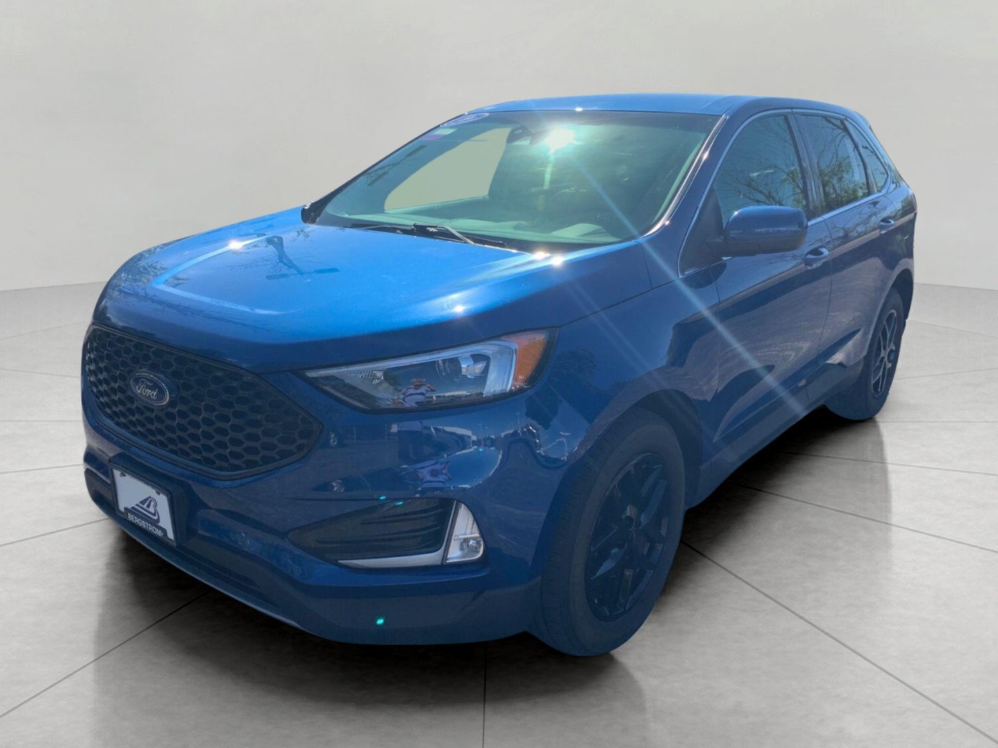 Used 2023 Ford Edge SEL w/ Convenience Package AWD/4WD image 9
