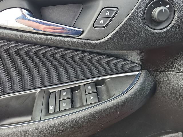 Used 2017 Chevrolet Cruze LT w/ Convenience Package FWD image 22
