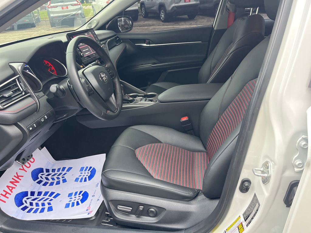 Used 2023 Toyota Camry XSE image 10