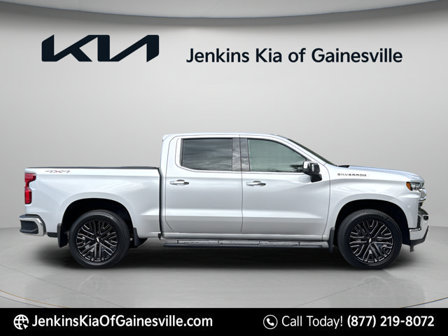Used 2022 Chevrolet Silverado 1500 LTZ w/ Safety Package II AWD/4WD image 7