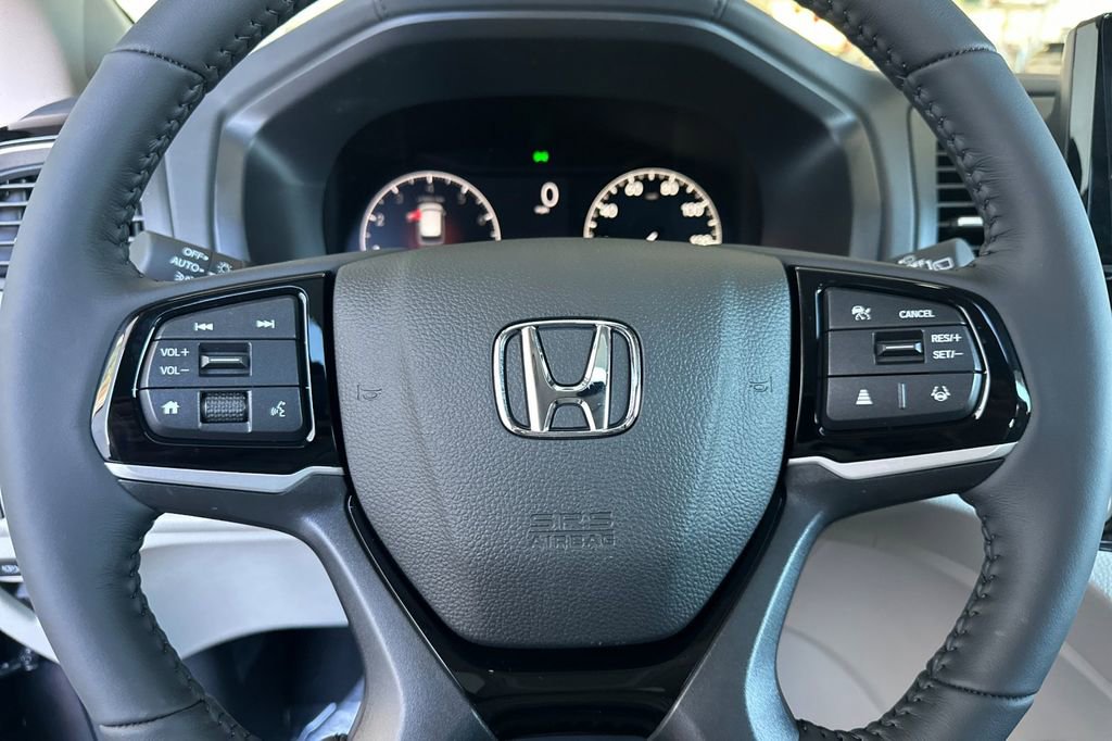 New 2026 Honda Odyssey Touring image 27
